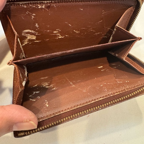 Authentic Louis Vuitton Brown Monogram Wallet - Picture 13 of 13